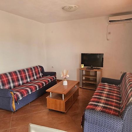 באר Apartmani Vujicic חדר תמונה